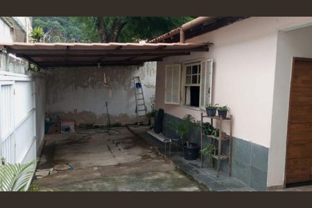 Casa à venda com 3 quartos, 197m² em Itaipu, Niterói