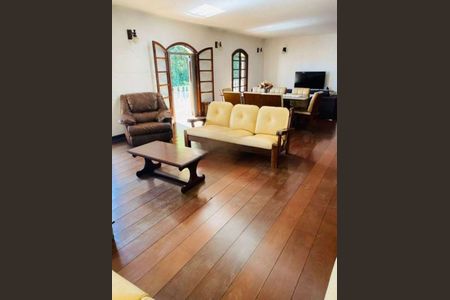 Casa à venda com 5 quartos, 466m² em City América, São Paulo