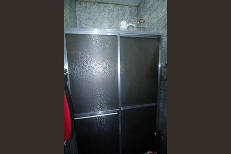 Casa à venda com 300m², 3 quartos e 3 vagasBanheiro da Suíte