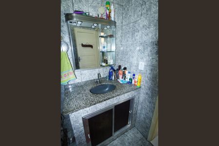 Casa à venda com 300m², 3 quartos e 3 vagasBanheiro Social