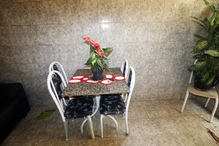 Casa à venda com 300m², 3 quartos e 3 vagasVaranda
