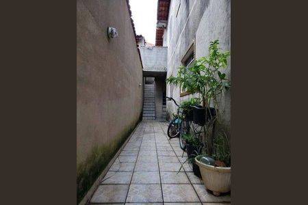 Casa à venda com 240m², 4 quartos e 2 vagas