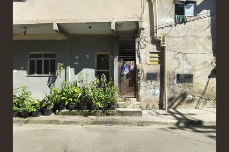 Placa de kitnet/studio para alugar com 0 quarto, 35m² em Jacarepaguá, Rio de Janeiro