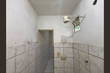 Banheiro de kitnet/studio para alugar com 0 quarto, 35m² em Jacarepaguá, Rio de Janeiro