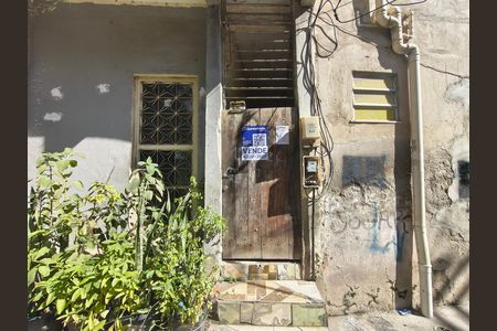 Placa de kitnet/studio para alugar com 0 quarto, 35m² em Jacarepaguá, Rio de Janeiro