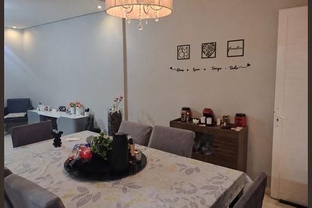Foto 02 de casa à venda com 5 quartos, 175m² em Vila Guilherme, São Paulo