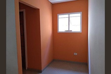 ÁREA INTERNA de casa à venda com 3 quartos, 340m² em Bussocaba, Osasco