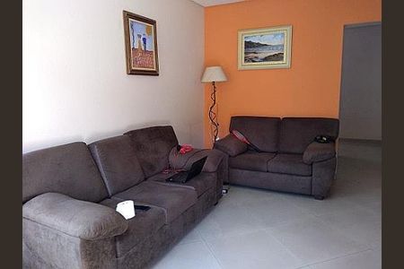 SALA de casa à venda com 3 quartos, 340m² em Bussocaba, Osasco