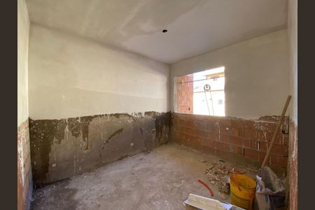 Casa à venda com 3 quartos, 160m² em Santa Amelia, Belo Horizonte