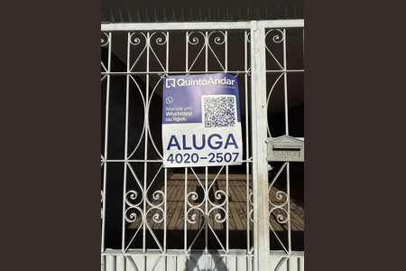 Placa  de casa para alugar com 1 quarto, 30m² em Jardim Santa Cecilia, Guarulhos