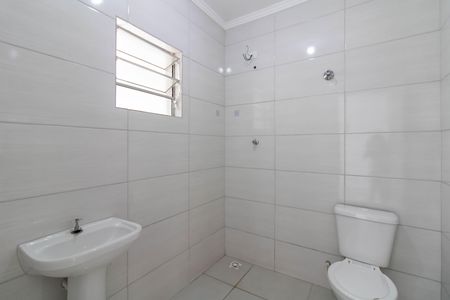 Banheiro de casa para alugar com 1 quarto, 30m² em Jardim Santa Cecilia, Guarulhos