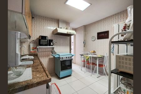 Cozinha de apartamento à venda com 2 quartos, 78m² em Tijuca, Rio de Janeiro