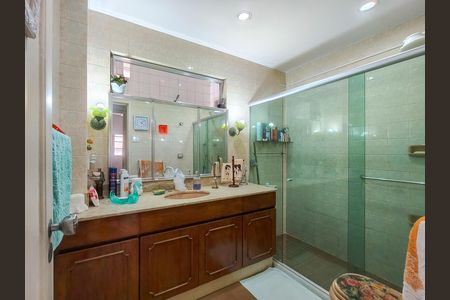 Apartamento à venda com 78m², 2 quartos e 1 vaga Apartamento à venda com 78m², 2 quartos e 1 vagaBanheiro Corredor