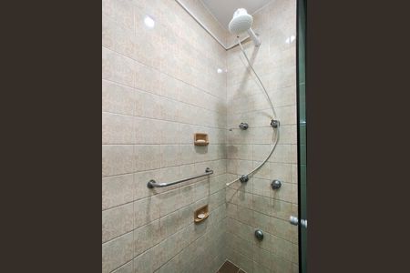Banheiro Corredor de apartamento à venda com 2 quartos, 78m² em Tijuca, Rio de Janeiro