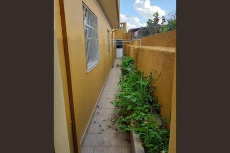 Foto 01 de casa à venda com 2 quartos, 210m² em Vila Campestre, São Paulo