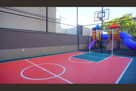 Apartamento para alugar com 227m², 3 quartos e 2 vagas Apartamento para alugar com 227m², 3 quartos e 2 vagasQuadra Esportiva