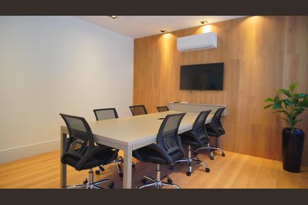 Apartamento para alugar com 227m², 3 quartos e 2 vagas Apartamento para alugar com 227m², 3 quartos e 2 vagasWork Room