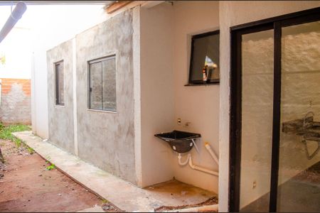 Casa para alugar com 100m², 2 quartos e 2 vagas Casa para alugar com 100m², 2 quartos e 2 vagasÁrea de Serviço