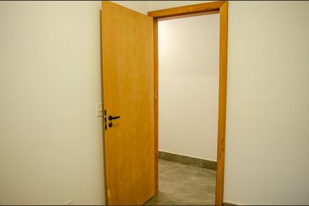 Casa para alugar com 100m², 2 quartos e 2 vagas Casa para alugar com 100m², 2 quartos e 2 vagasQuarto 1