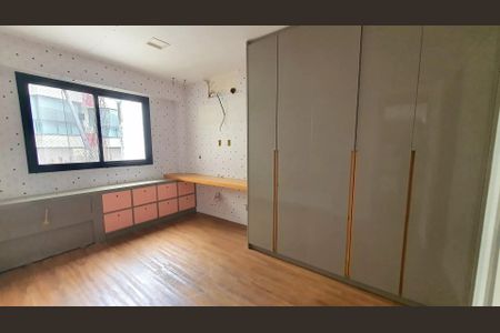 Apartamento à venda com 3 quartos, 166m² em Barra da Tijuca, Rio de Janeiro