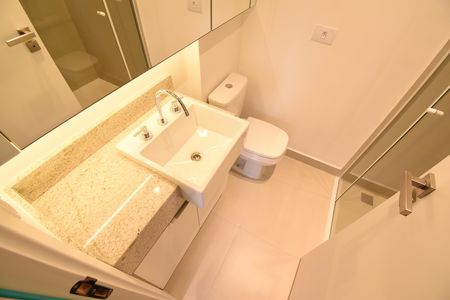 Apartamento à venda com 80m², 3 quartos e 1 vagaBanheiro 2