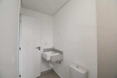Banheiro da Suíte 1 de apartamento à venda com 2 quartos, 130m² em Juvevê, Curitiba
