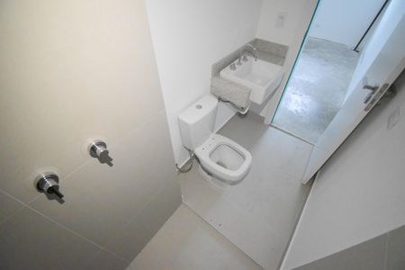 Apartamento à venda com 130m², 2 quartos e 2 vagasBanheiro 2