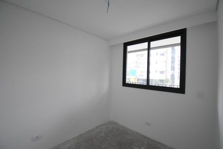 Apartamento à venda com 130m², 3 quartos e 2 vagasQuarto 3