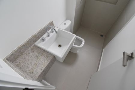 Apartamento à venda com 96m², 2 quartos e 1 vagaBanheiro 2