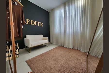 Casa à venda com 2 quartos, 87m² em Nacional, Contagem