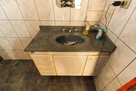 Casa para alugar com 440m², 3 quartos e 15 vagasBanheiro