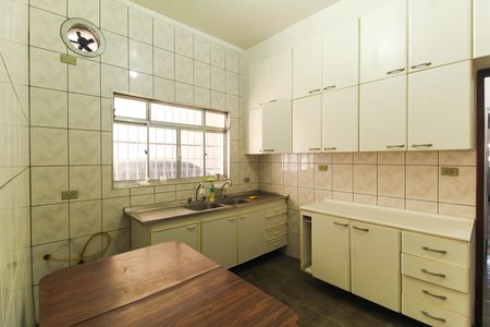 Casa para alugar com 440m², 3 quartos e 15 vagasCozinha