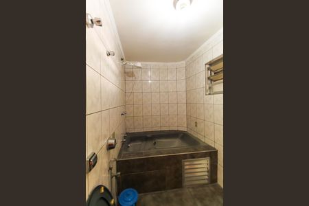 Casa para alugar com 440m², 3 quartos e 15 vagasBanheiro