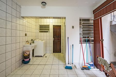 Area de Serviços de casa à venda com 3 quartos, 162m² em Parque Bristol, São Paulo