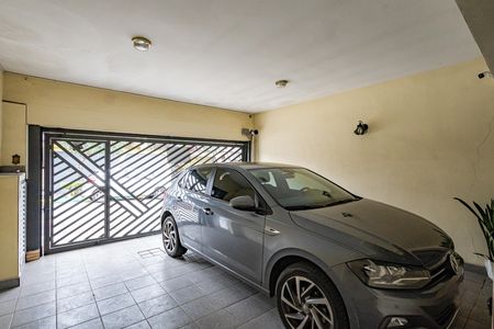 Garagem de casa à venda com 3 quartos, 162m² em Parque Bristol, São Paulo