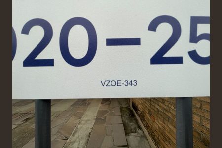 Casa de condomínio à venda com 83m², 2 quartos e 2 vagas Casa de condomínio à venda com 83m², 2 quartos e 2 vagasPlaca Instalada em 30/06/2026 - Cod.VZOE-343