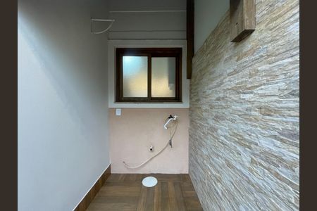 Casa de condomínio à venda com 83m², 2 quartos e 2 vagas