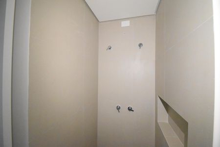 Apartamento à venda com 79m², 2 quartos e 1 vagaBanheiro 2