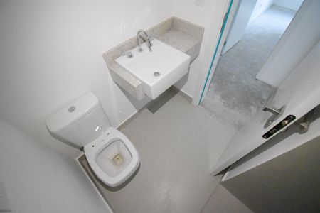 Apartamento à venda com 79m², 2 quartos e 1 vagaBanheiro 2