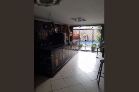Foto 18 de casa à venda com 3 quartos, 300m² em Jardim Imperador (Zona Leste), São Paulo