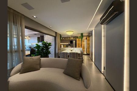Apartamento à venda com 142m², 3 quartos e 2 vagas