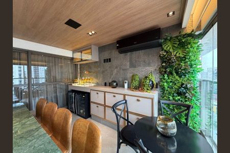 Apartamento à venda com 142m², 3 quartos e 2 vagas