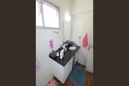 Banheiro de apartamento para alugar com 3 quartos, 90m² em Centro, São José dos Campos