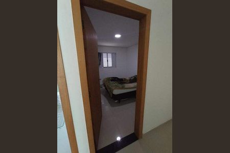 Casa à venda com 3 quartos, 180m² em Jardim do Mirante, Santo André