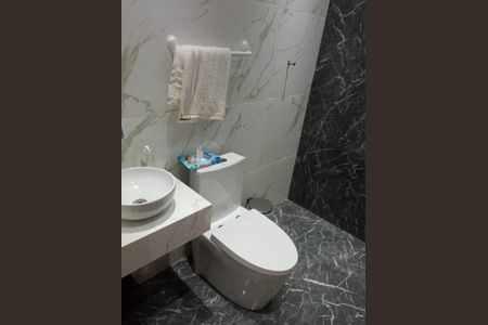 Casa à venda com 3 quartos, 180m² em Jardim do Mirante, Santo André