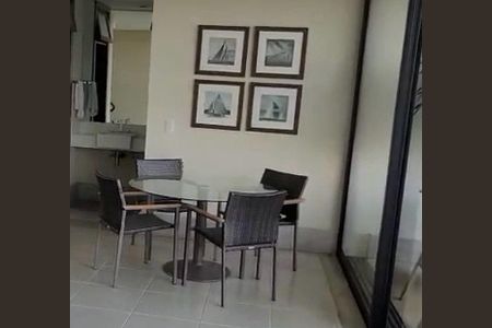 Casa à venda com 900m², 6 quartos e 8 vagas