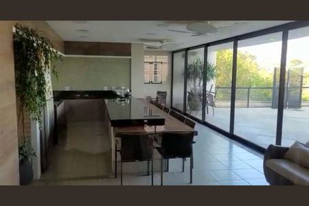 Casa à venda com 900m², 6 quartos e 8 vagas