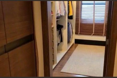 Casa à venda com 900m², 6 quartos e 8 vagas