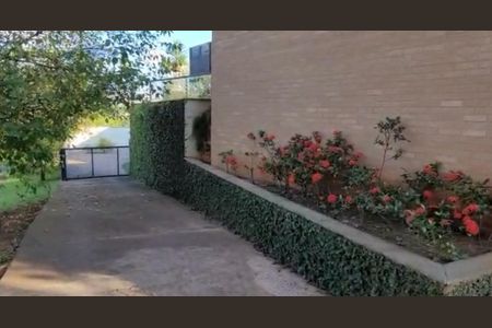 Casa à venda com 900m², 6 quartos e 8 vagas