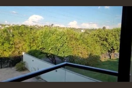 Casa à venda com 900m², 6 quartos e 8 vagas